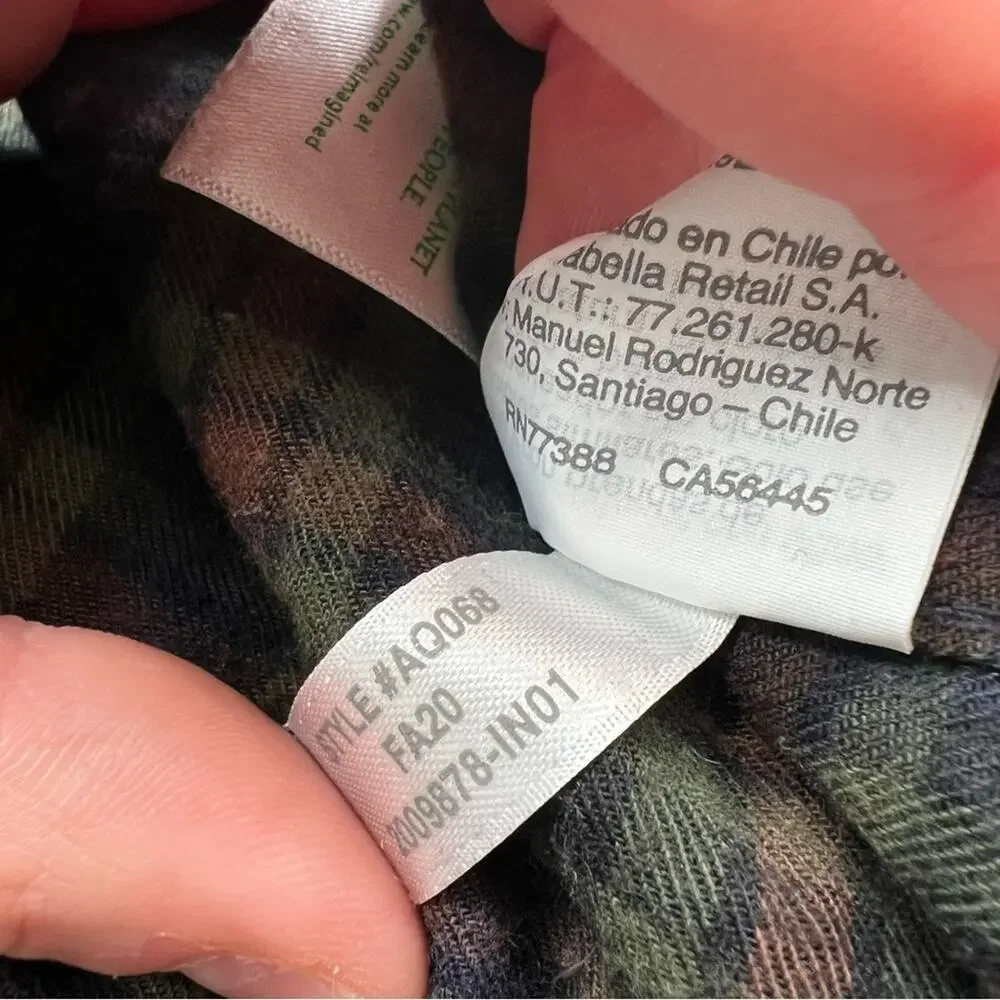 J. Crew Men’s Slim Fit Green and Blue Plaid Button Down Shirt